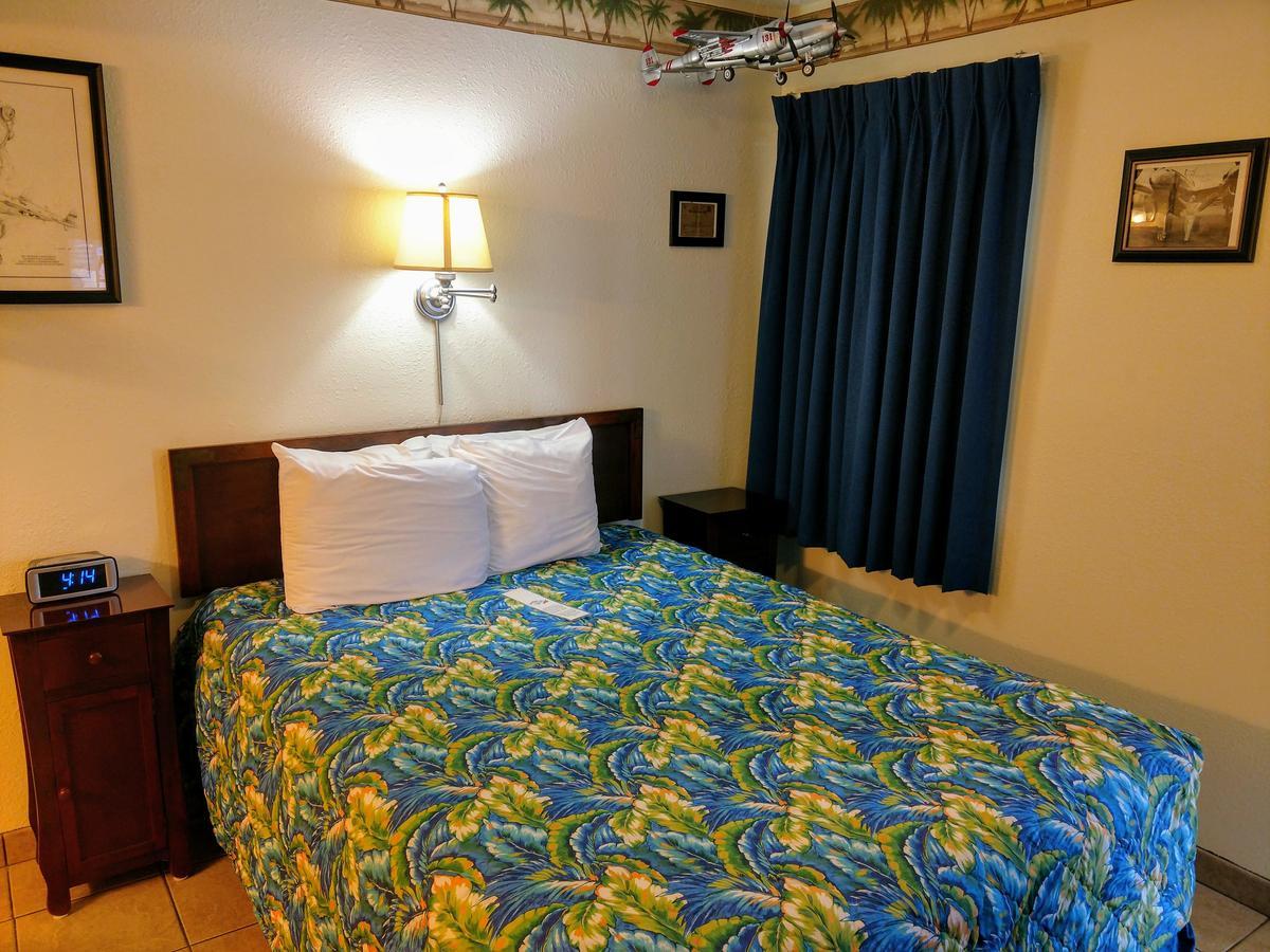 Amelia'S Landing Hotel Port Aransas Exterior photo