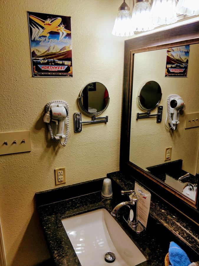 Amelia'S Landing Hotel Port Aransas Exterior photo